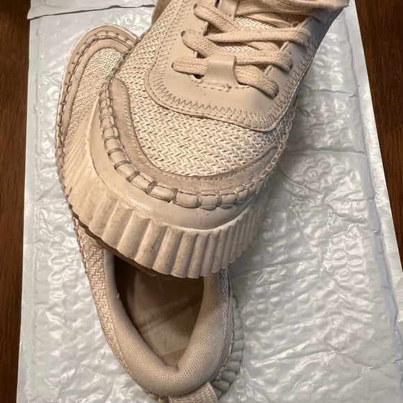 Dolce Vita Cream Chunky Platform Sneakers - Picture 6 of 12
